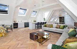 Foto 1 - The Penthouse - With 360 Private Terrace Views of the Cathedral and Exeter City