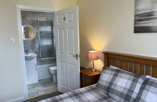 3 Bedroom Bungalow Moelfre- Private Garden,parking - Foto 2