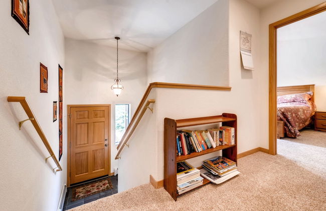 Lakepointe Court Town Homes by CRMR - Photo 2