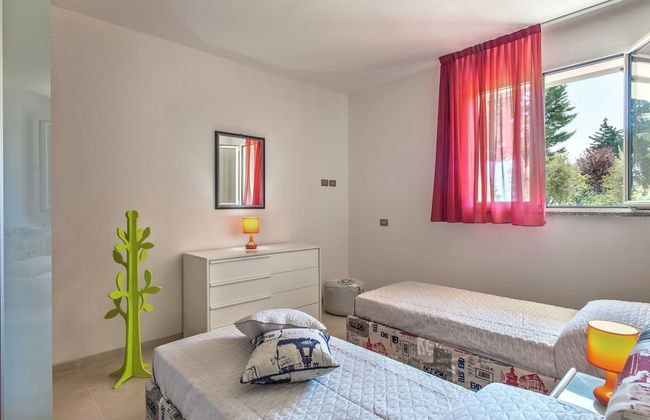 Plush Villa Apartment in Tavullia with Hot Tub - Photo 5