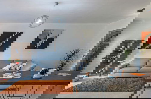 Foto 8 - Plush Villa Apartment in Tavullia with Hot Tub