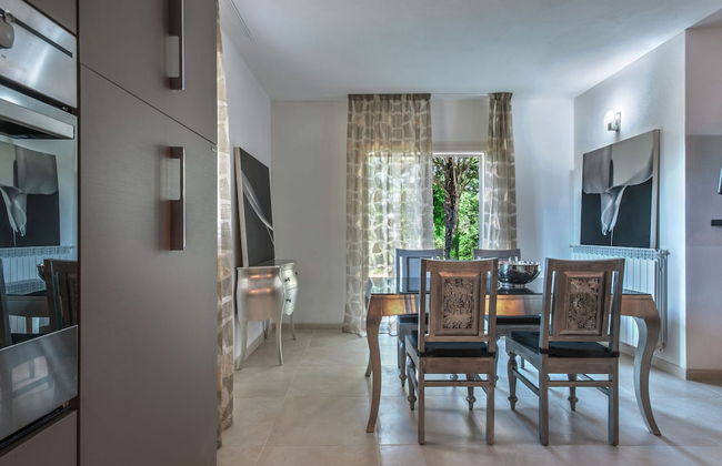 Plush Villa Apartment in Tavullia with Hot Tub - Photo 21