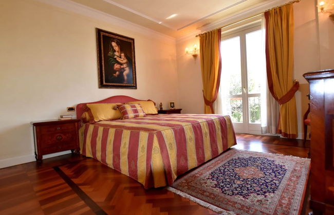 Luxurious Villa in Lombardy with Garden & Hot Tub - Foto 6