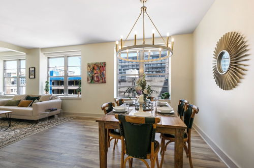 Foto 7 - Amazing 3-Bedroom Luxury Condo Just Steps to the French Quarter