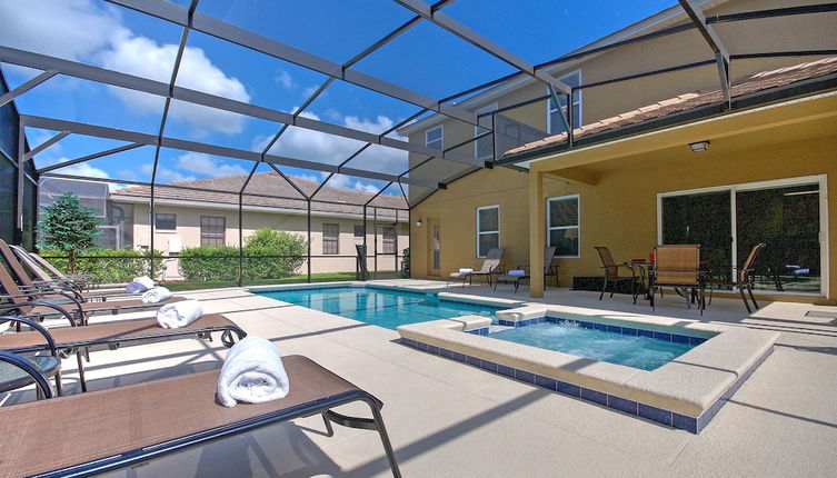 Photo 1 - South Facing Pool, Near Disney, 5 Bed Luxury