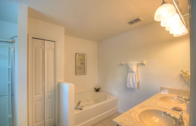 South Facing Pool, Near Disney, 5 Bed Luxury - Foto 16
