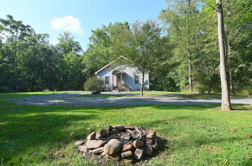 Photo 16 - Summerfield Cottage at Sleepy Creek