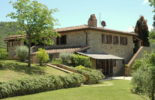Scenic Farmhouse With Pool - Photo 33