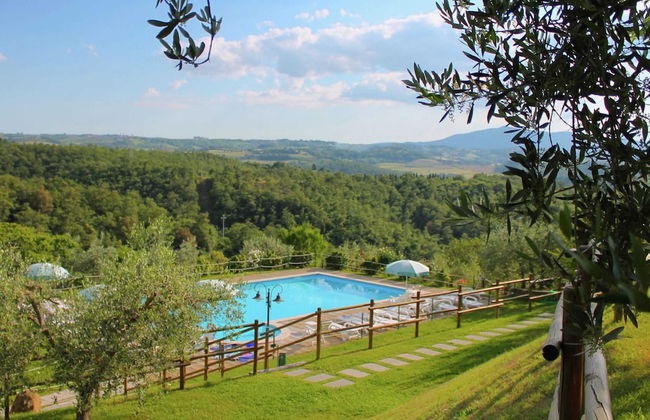 Scenic Farmhouse With Pool - Photo 10