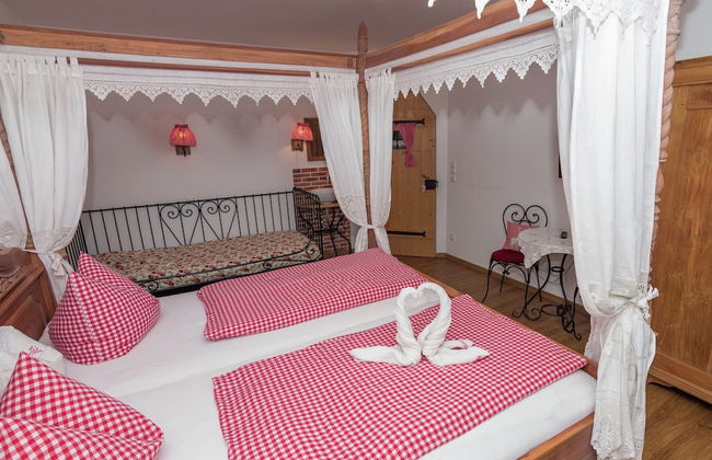 Quaint Holiday Home in Feldwies near Ski Area - Foto 3
