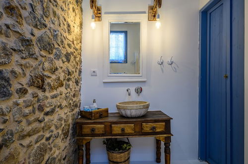 Photo 32 - The Aegean blue country house Old Milos