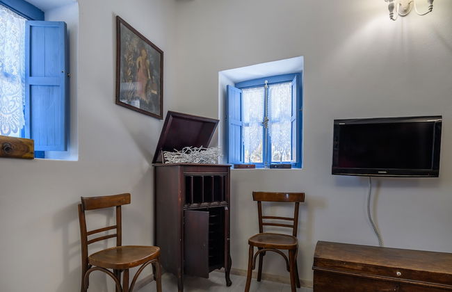 The Aegean blue country house Old Milos - Photo 27