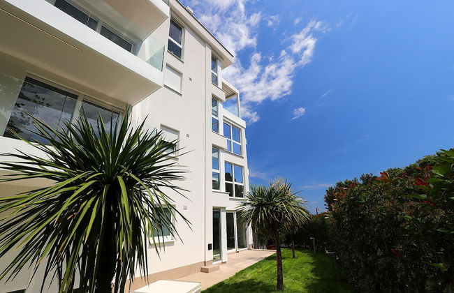 Designed Apartment with Swimming Pool - Foto 32