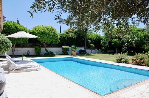 Photo 14 - 3 bedroom Villa Pera 12 with 10x5m private pool, within walking distance to resort village square, resort facilities, Aphrodite Hills