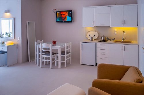 Photo 35 - Milos Bay Suites