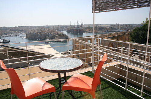 Photo 67 - Barrakka Suites