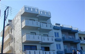 Photo 1 - Blue Bay Apartments
