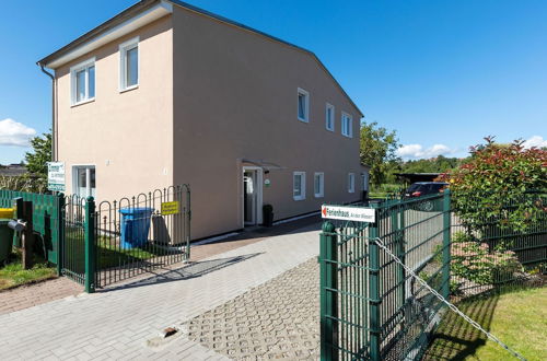 Photo 32 - Quaint Holiday Home in Kropelin With Fenced Garden