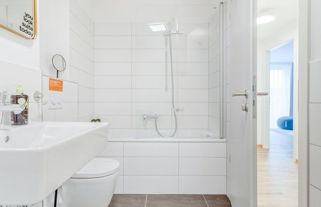 Limehome Dresden Wallstraße - Photo 54