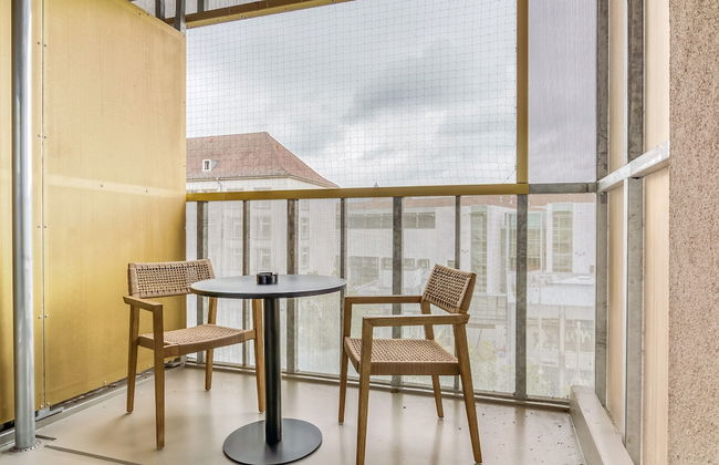 Limehome Dresden Wallstraße - Photo 47