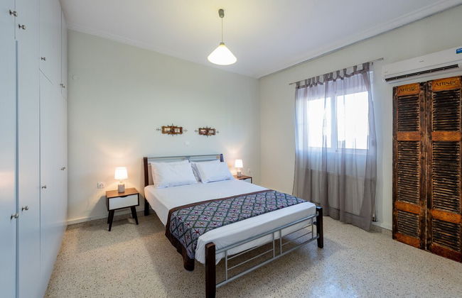 Fully Equipped House Nearby the Beach - Photo 3