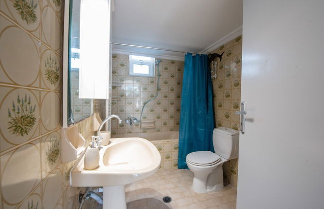 Fully Equipped House Nearby the Beach - Photo 22