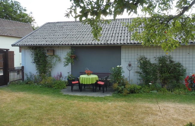 Spacious Apartment in Pracht near Forest - Photo 22
