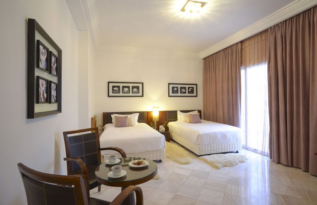 The Penthouse Suites Hotel - Foto 9