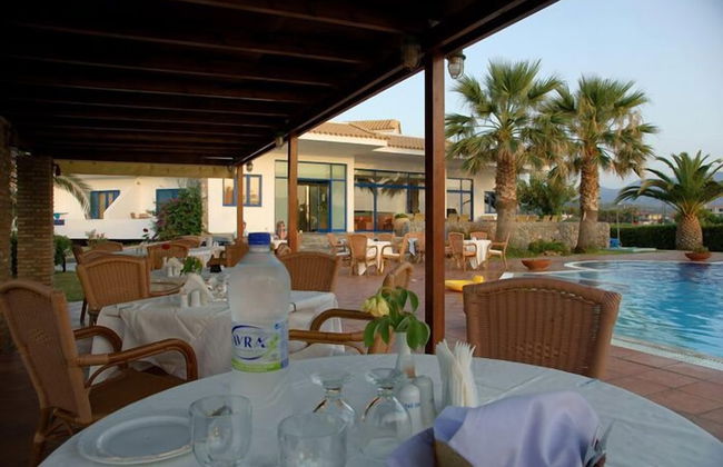 OASIS HOTEL KYPARISSIA - Foto 28