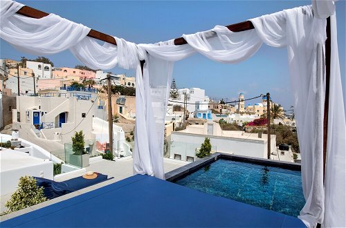 Foto 19 - Stunning Villa, Private hot tub in Thera Santorini