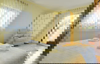 Foto 2 - Holiday Home in Medulin With Pool