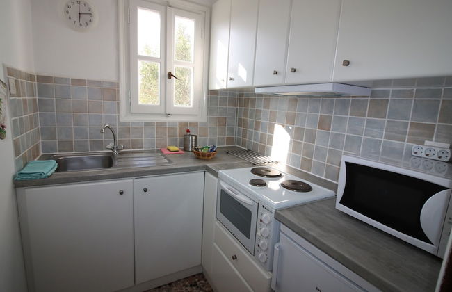 Meltemi Studios and Apartments - Photo 5