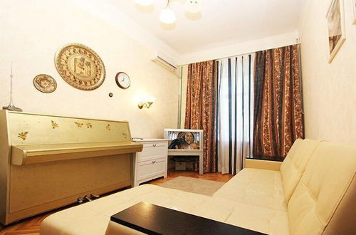 Photo 1 - ApartLux on Gruzinsky Val