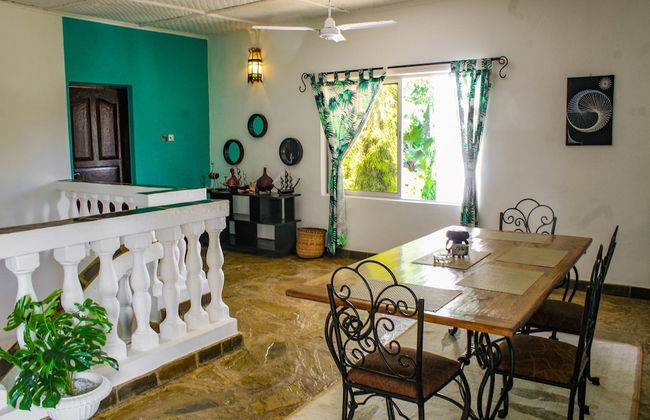 5-bedroom Villa - 3 Mins Walk To The Beach - Foto 8