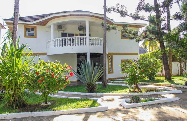 5-bedroom Villa - 3 Mins Walk To The Beach - Foto 10