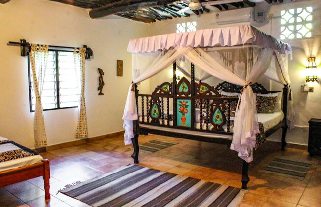 5-bedroom Villa - 3 Mins Walk To The Beach - Foto 2