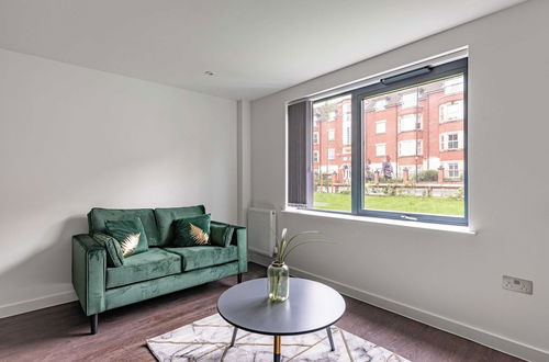 Photo 4 - Amazing 2 bed Apartment in York Centre