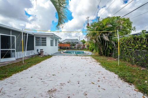 Photo 46 - La Serre Miami Home & Private Pool Near Aventura Mall