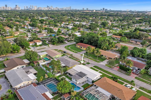 Photo 55 - La Serre Miami Home & Private Pool Near Aventura Mall