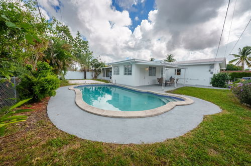 Photo 44 - La Serre Miami Home & Private Pool Near Aventura Mall
