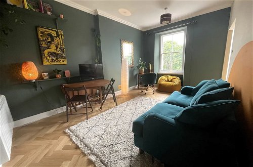 Foto 7 - Cosy 2 Bedroom Apartment in the Heart of Leith