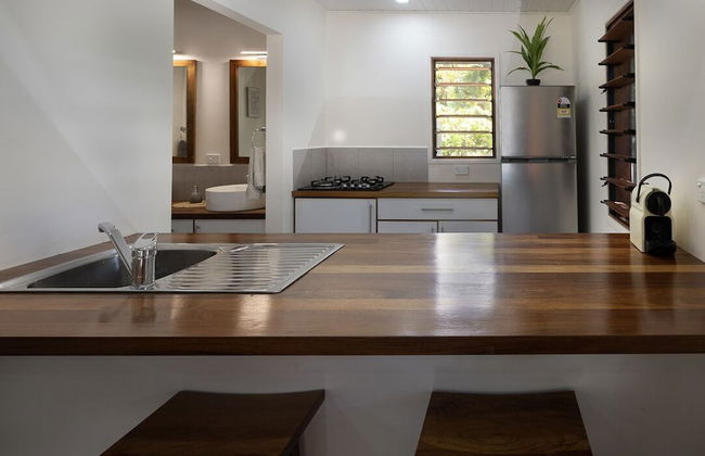 Whispering Palms Vanuatu - Photo 12