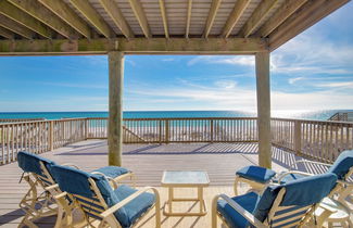 Photo 1 - Destiny on the Sand by Avantstay Direct Beach Access! Bbq on Large Ocean Facing Patio