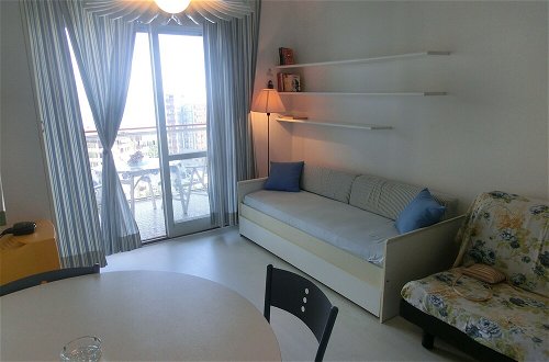 Foto 2 - Wonderful Studio With Swimming Pool, Terrace and sea View by Beahost Rentals