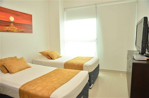 Photo 4 - Modern 3 Bedroom Apartment With Sea-beach View