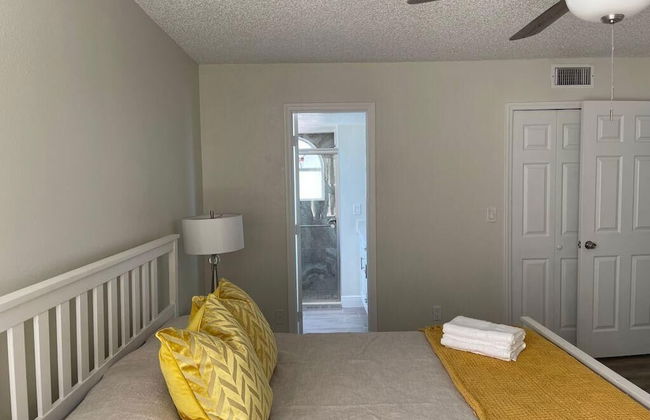 Three Bedroom Apartment #7 -- 2737 NPB -- Vusa Three Bedroom Condo Apartment - Foto 6