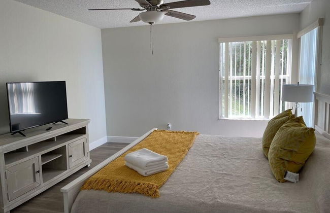 Three Bedroom Apartment #7 -- 2737 NPB -- Vusa Three Bedroom Condo Apartment - Foto 12