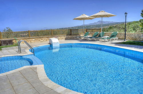 Photo 13 - Elessa - Gerani Villas With Private Pool