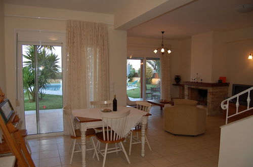 Photo 10 - Elessa - Gerani Villas With Private Pool