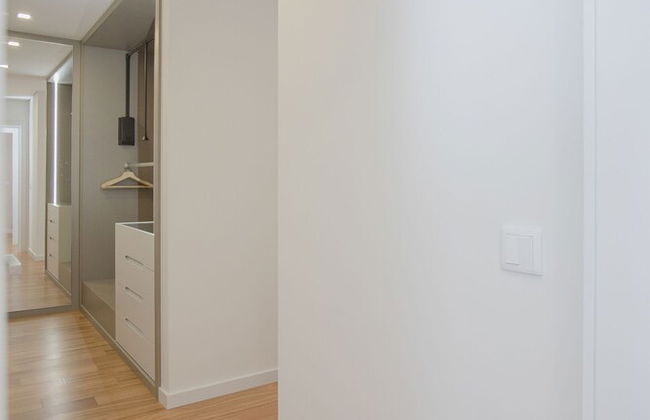 Liiiving -Luxury River View Apartment VI - Photo 43